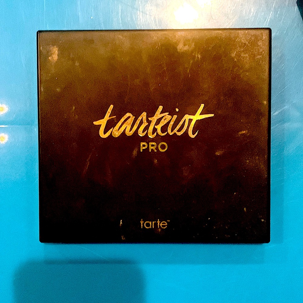 Tarte. Amazonian Clay Palette. Barely Used.